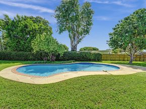 640 SW 62nd Ave, Plantation FL 33317