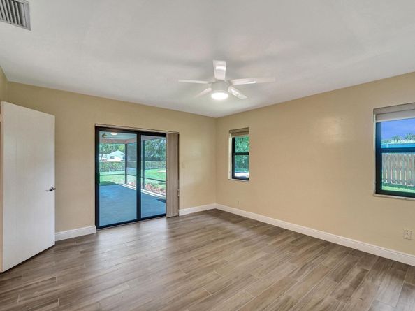 640 SW 62nd Ave, Plantation FL 33317