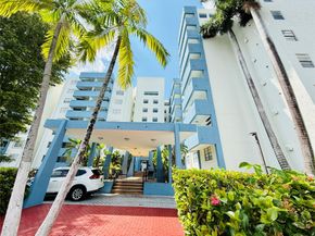 5050 NW 7th St PH16, Miami FL 33126