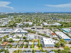 2108 NE 11th Ave, Wilton Manors FL 33305
