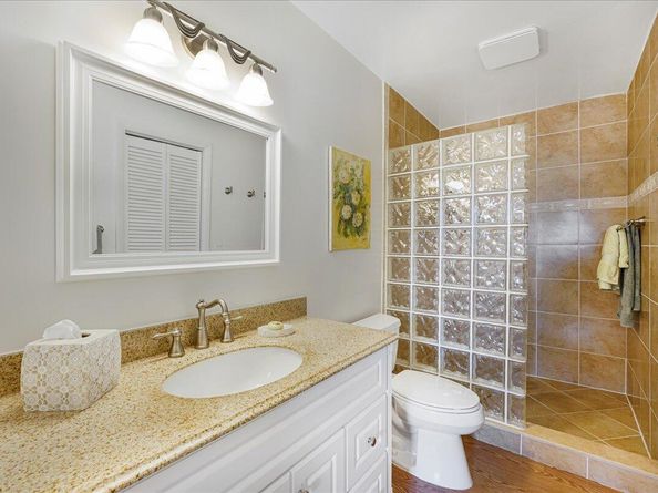 953 SE 10th Street 6b, Deerfield Beach FL 33441