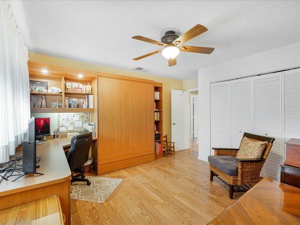 953 SE 10th Street 6b, Deerfield Beach FL 33441