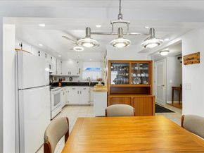953 SE 10th Street 6b, Deerfield Beach FL 33441