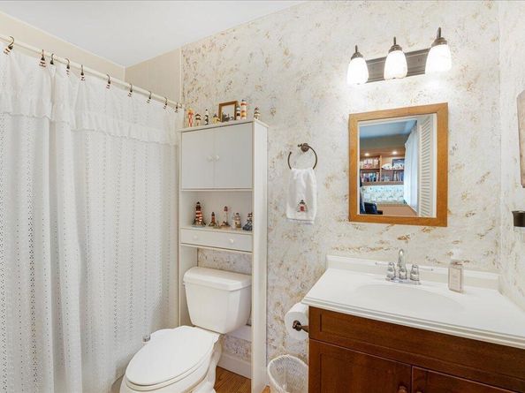953 SE 10th Street 6b, Deerfield Beach FL 33441