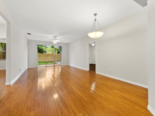 4155 NW 1st Court, Delray Beach FL 33445