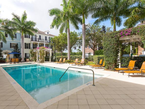 389 E Cannery Row Circle, Delray Beach FL 33444
