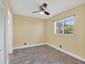 8585 Dreamside Ln, Boca Raton FL 33496