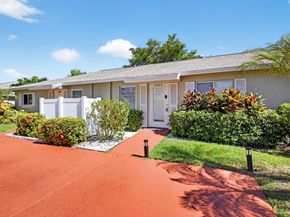 8585 Dreamside Ln, Boca Raton FL 33496