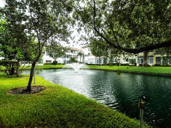 5161 W Oakland Park Boulevard 106, Lauderdale Lakes FL 33313