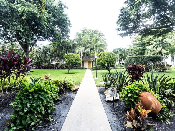 5161 W Oakland Park Boulevard 106, Lauderdale Lakes FL 33313