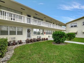 326 Camden N, West Palm Beach FL 33417