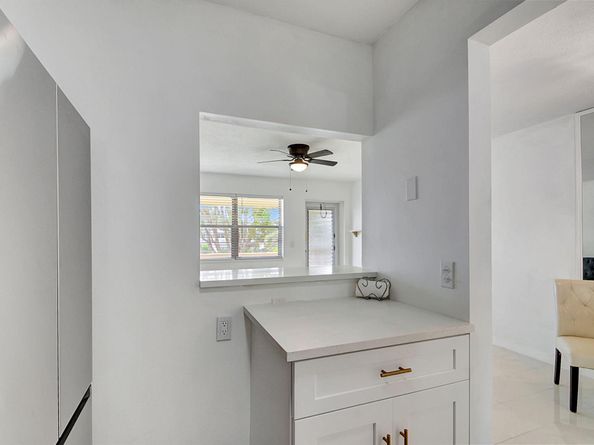 326 Camden N, West Palm Beach FL 33417