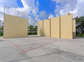 326 Camden N, West Palm Beach FL 33417
