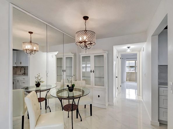 326 Camden N, West Palm Beach FL 33417