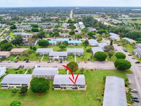 326 Camden N, West Palm Beach FL 33417