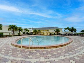 326 Camden N, West Palm Beach FL 33417