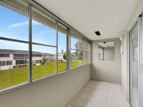 326 Camden N, West Palm Beach FL 33417