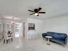 326 Camden N, West Palm Beach FL 33417