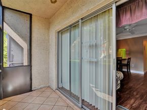 8280 SW 24th St 108, North Lauderdale FL 33068