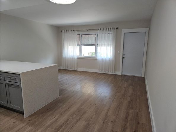 235 Durham F 235, Deerfield Beach FL 33442