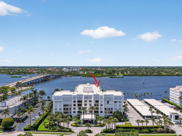 2860 S Ocean Boulevard 604, Palm Beach FL 33480