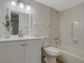 2 Garden Street 205m, Tequesta FL 33469