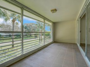 2 Garden Street 205m, Tequesta FL 33469