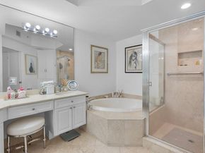 111 SE 8th Ave 705, Fort Lauderdale FL 33301