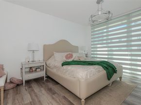 111 SE 8th Ave 705, Fort Lauderdale FL 33301