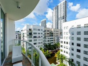 111 SE 8th Ave 705, Fort Lauderdale FL 33301