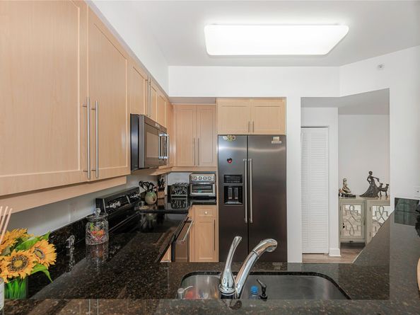 111 SE 8th Ave 705, Fort Lauderdale FL 33301
