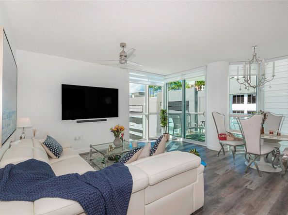 111 SE 8th Ave 705, Fort Lauderdale FL 33301