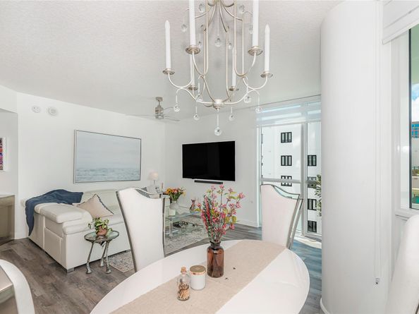 111 SE 8th Ave 705, Fort Lauderdale FL 33301