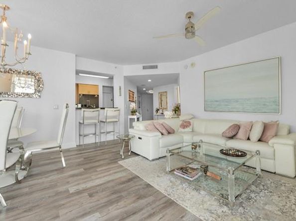 111 SE 8th Ave 705, Fort Lauderdale FL 33301