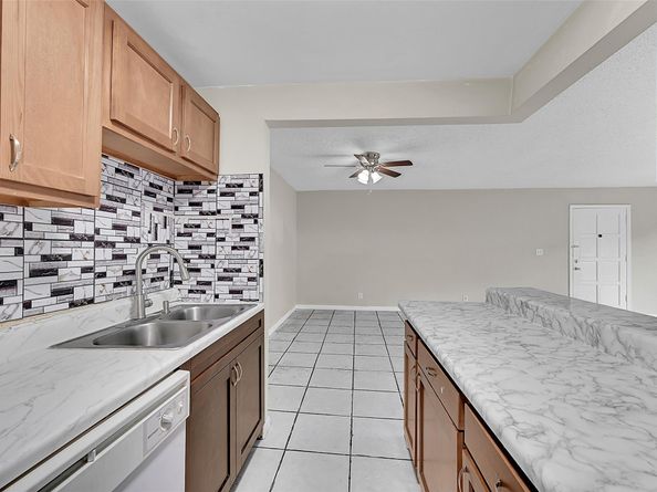 11607 NW 29th St 3B, Coral Springs FL 33065