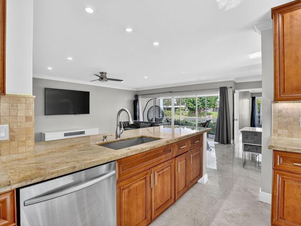 6101 Old Court Road 140, Boca Raton FL 33433