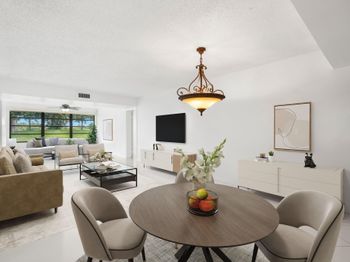 6061 Balboa Circle