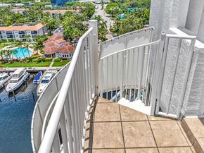 3131 NE 188th Street 21201, Aventura FL 33180