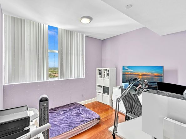 3131 NE 188th Street 21201, Aventura FL 33180