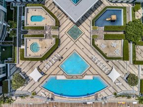 3131 NE 188th Street 21201, Aventura FL 33180