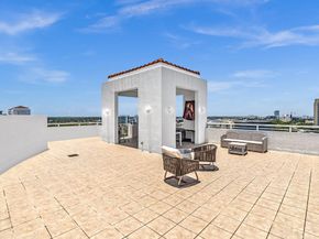3131 NE 188th Street 21201, Aventura FL 33180
