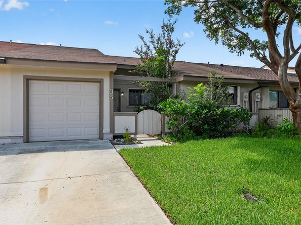 35 Winchmore Ln 35, Boynton Beach FL 33426