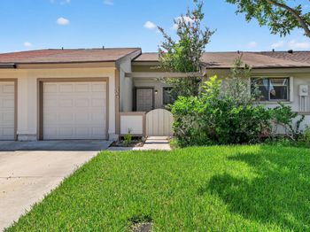 35 Winchmore Ln