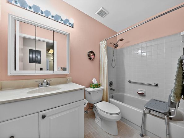 35 Winchmore Ln 35, Boynton Beach FL 33426