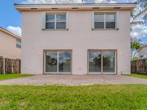 1568 SW 106th Ave, Pembroke Pines FL 33025