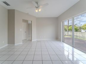 1568 SW 106th Ave, Pembroke Pines FL 33025