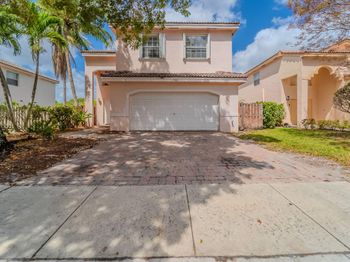 1568 SW 106th Ave