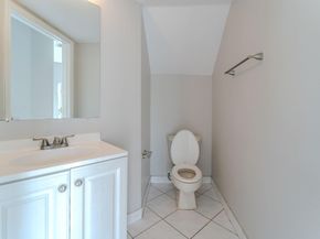 1568 SW 106th Ave, Pembroke Pines FL 33025