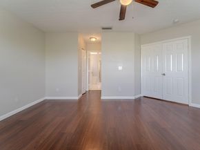 1568 SW 106th Ave, Pembroke Pines FL 33025
