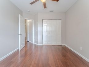 1568 SW 106th Ave, Pembroke Pines FL 33025
